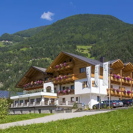 Hotel Foestlerhof 3*